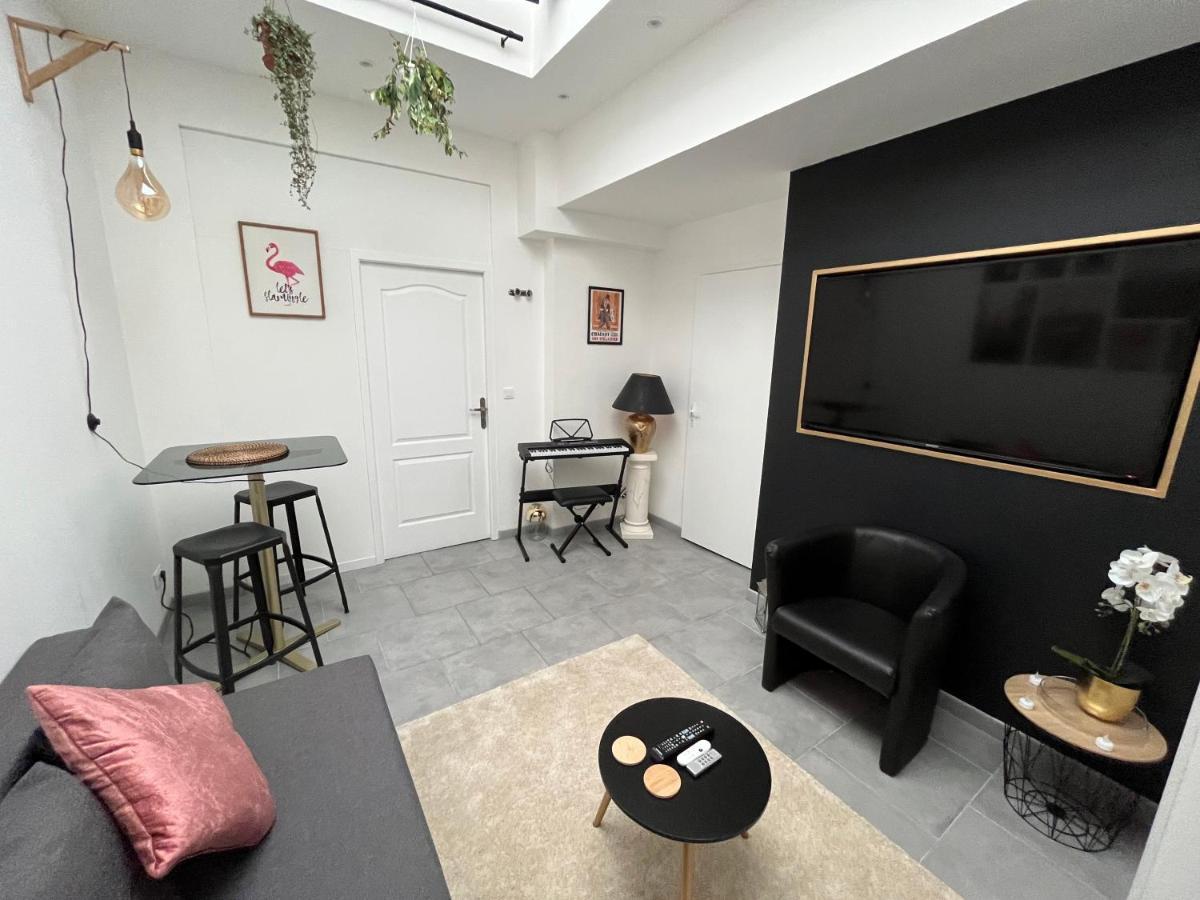 Love Room 208 Appartement 30M2 Lambersart Bagian luar foto